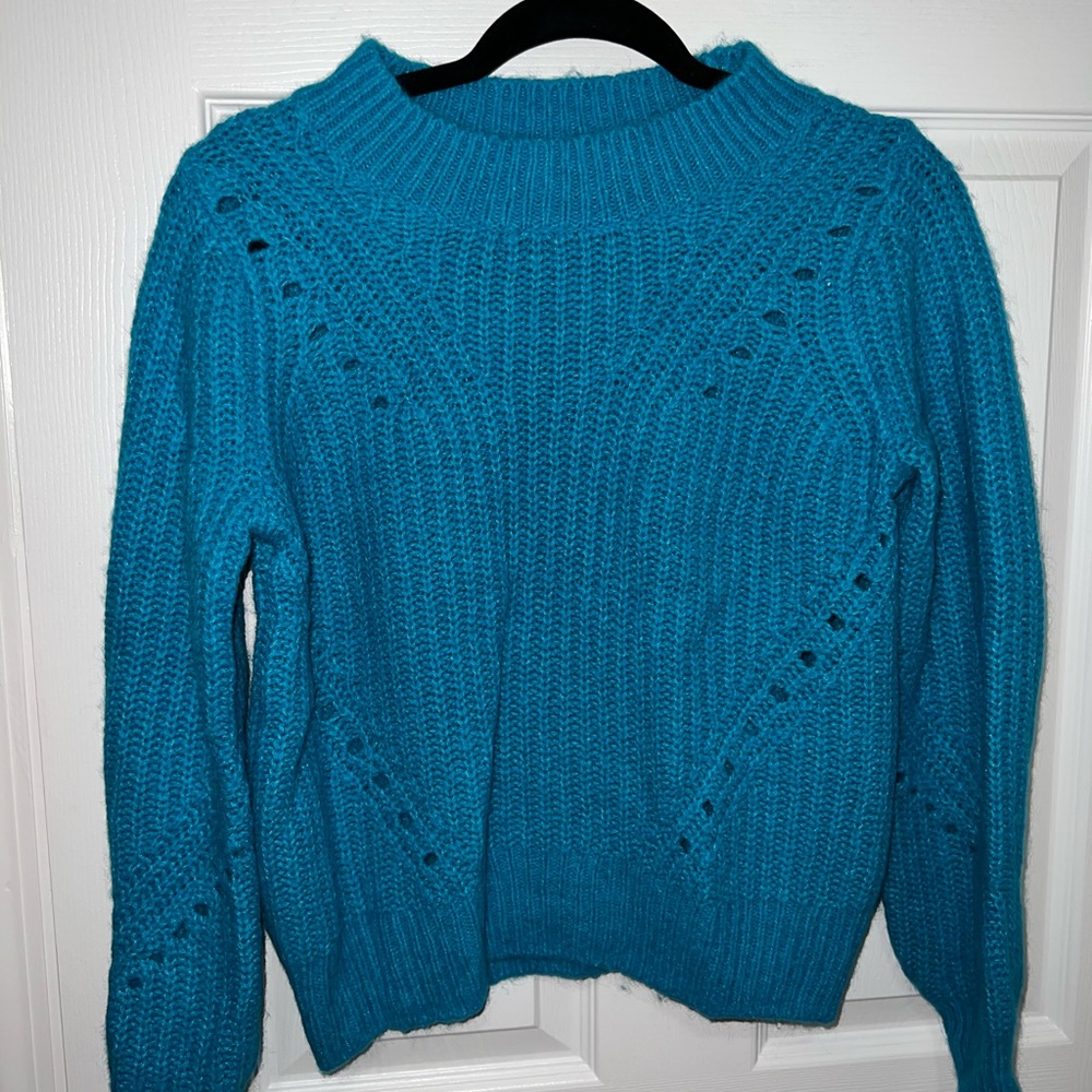 GAP SWEATER